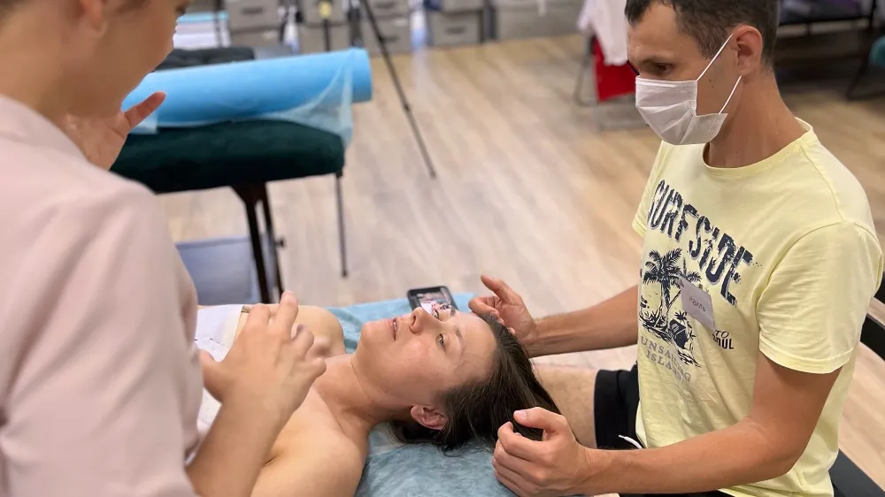 Миофасциальный массаж лица